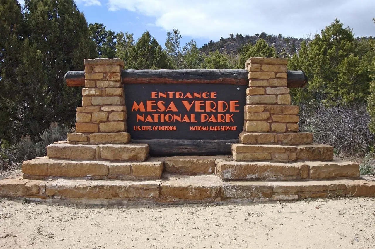 El cartel de entrada al parque nacional